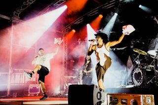 🔥 Abriss von @mal_eleve und @osy_music auf dem Noisehausen Festival 2026. 🔥

Pics by @mariellemilia 🙏🏻😘

#noisehausen #noisehausenfestival #malélevé #festival #love